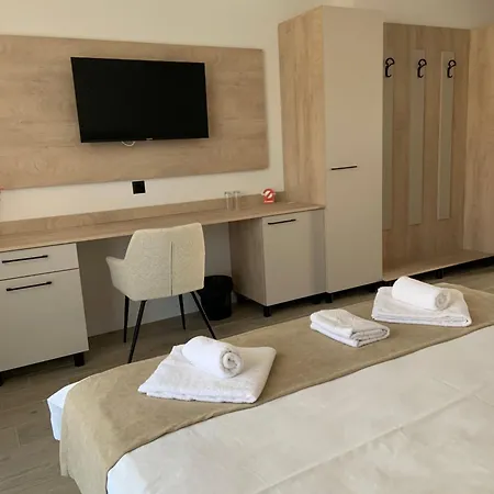 Zlate Hotell Zlatograd