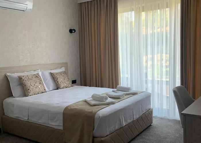 Zlate Hotell Zlatograd