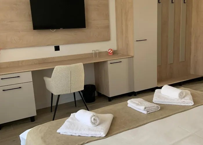 Zlate Hotell Zlatograd